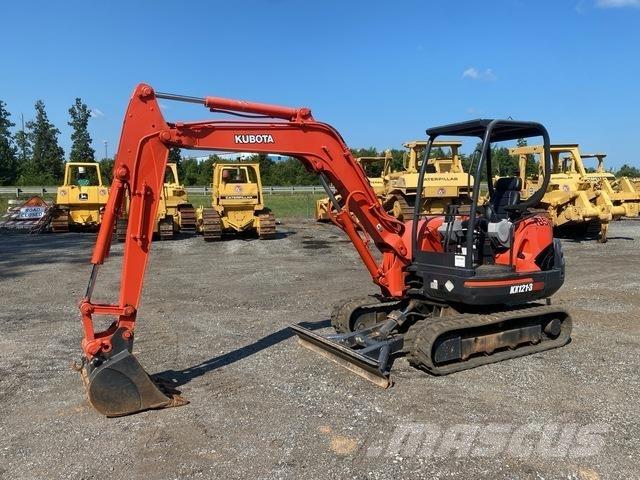 Kubota KX121-3 Paletli ekskavatörler