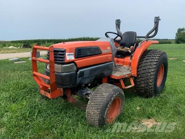 Kubota L3130D Traktörler