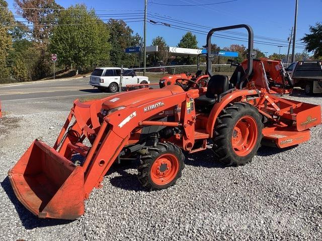Kubota L3301DT Traktörler