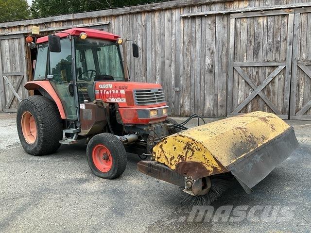 Kubota M4900 Traktörler