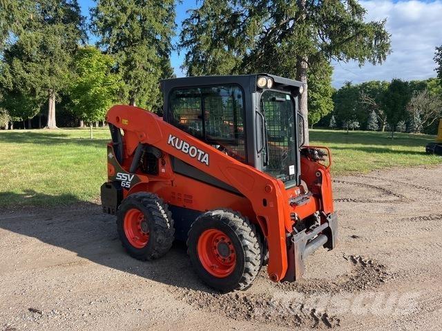 Kubota SSV65 Skid steer loderler