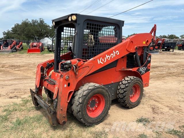 Kubota SSV75 Skid steer loderler