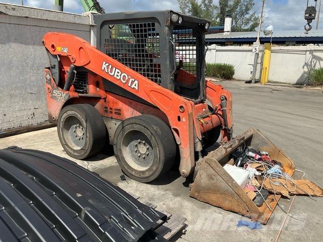 Kubota SSV75 Skid steer loderler