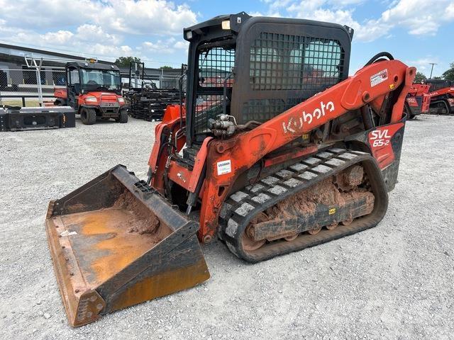 Kubota SVL65-2 Skid steer loderler