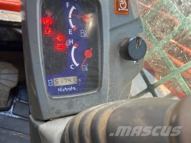Kubota SVL75-2 Skid steer loderler