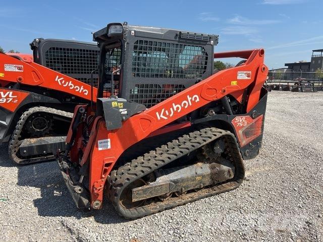 Kubota SVL75-3 Skid steer loderler