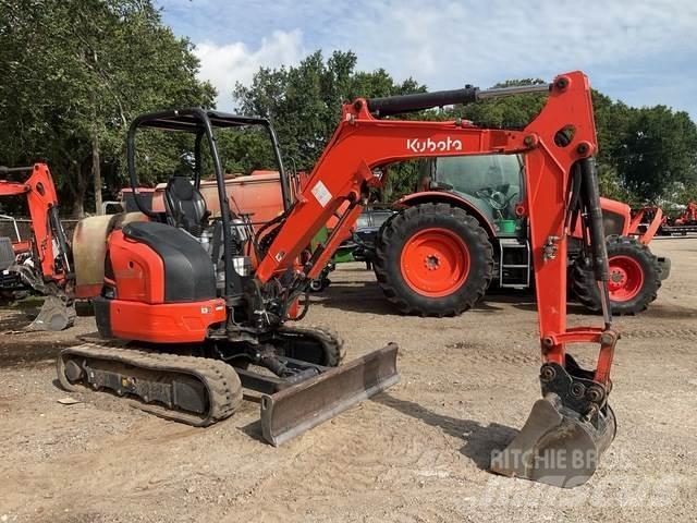 Kubota U35-4R1 Paletli ekskavatörler