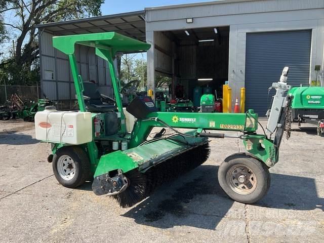 Lay-Mor SM300 İç mekan süpürme makineleri