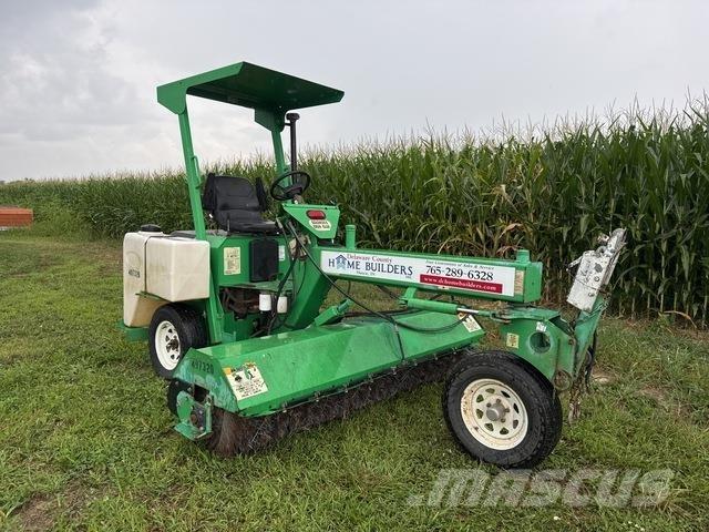 Lay-Mor SM300 İç mekan süpürme makineleri