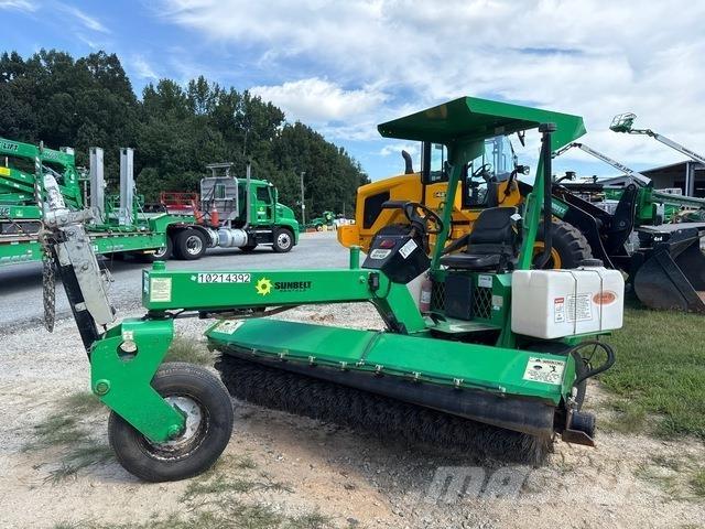 Lay-Mor SM300 İç mekan süpürme makineleri