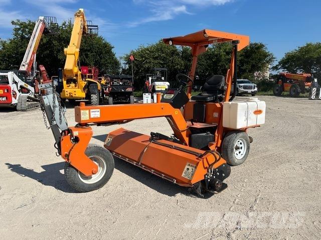  Lay Mor SM300 İç mekan süpürme makineleri