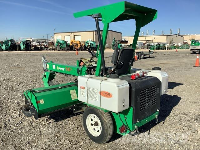 Lay-Mor SM300 İç mekan süpürme makineleri