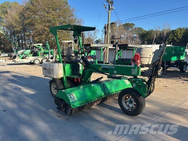 Lay-Mor SM300 İç mekan süpürme makineleri