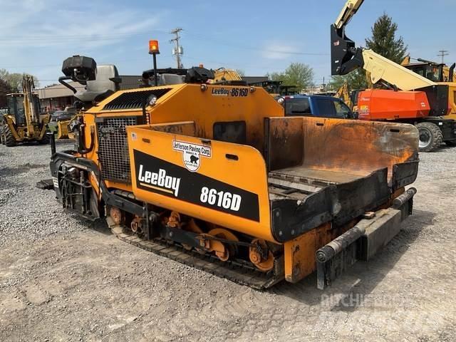 LeeBoy 8616D Asfalt sericiler