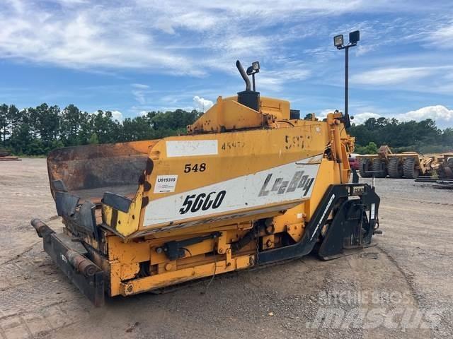 LeeBoy L5000T Asfalt sericiler