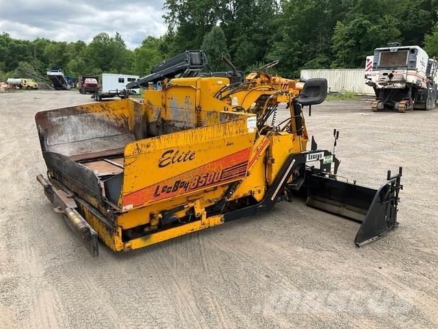 LeeBoy L8500T Asfalt sericiler