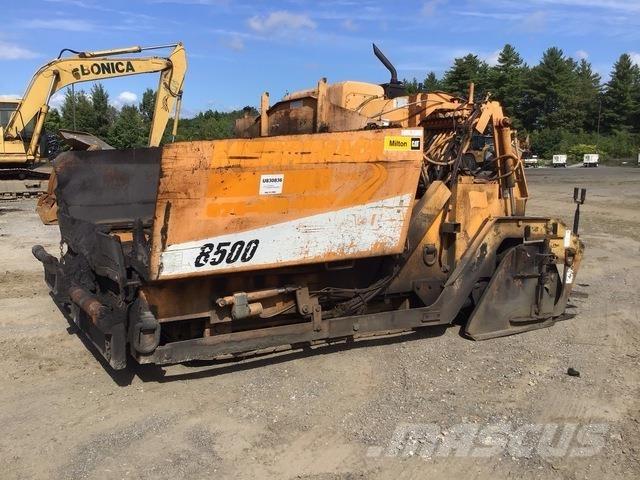 LeeBoy L8500T Asfalt sericiler
