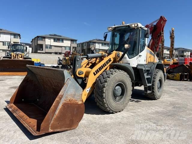 Liebherr L546 Tekerlekli yükleyiciler