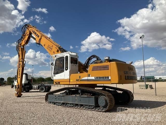 Liebherr R944V Yıkım ekskavatörleri