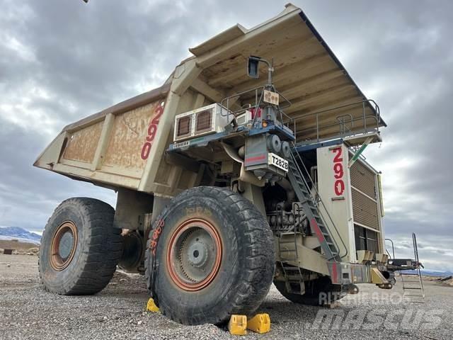 Liebherr T282B Belden kirma kaya kamyonu