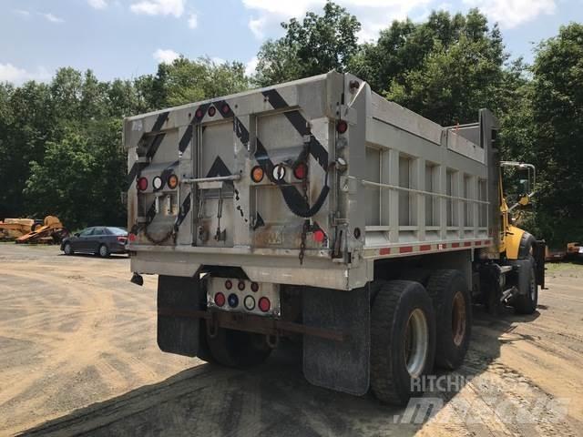Mack 700 Kar küreme biçaklari