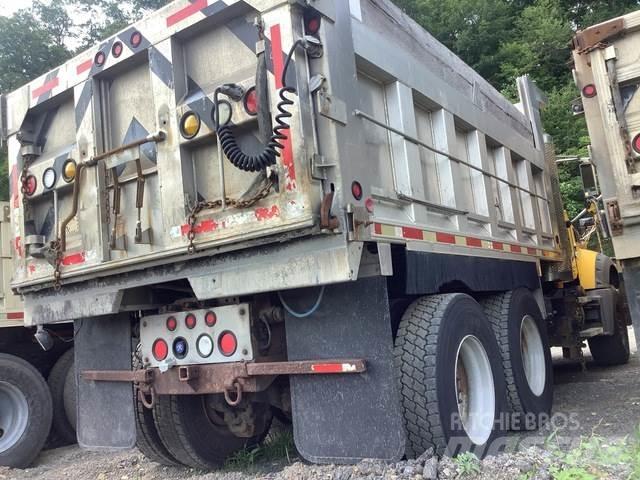 Mack 700 Kar küreme biçaklari
