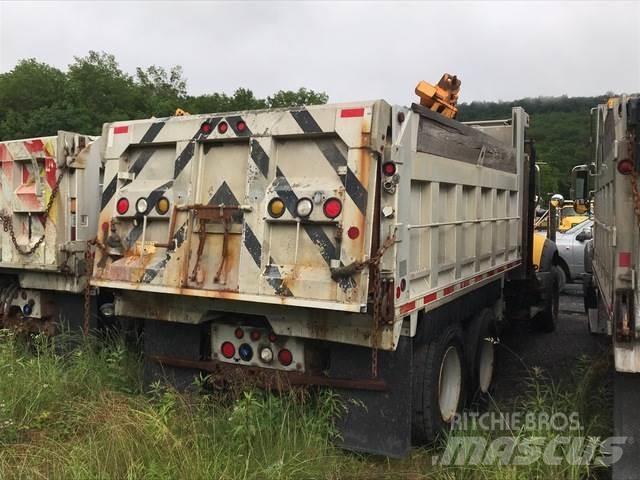 Mack 700 Kar küreme biçaklari