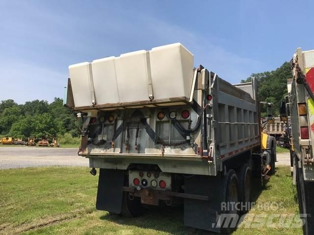 Mack 700 Kar küreme biçaklari