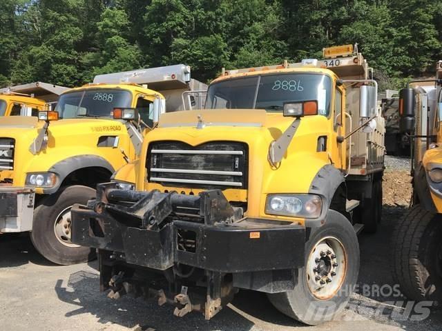 Mack 700 Kar küreme biçaklari