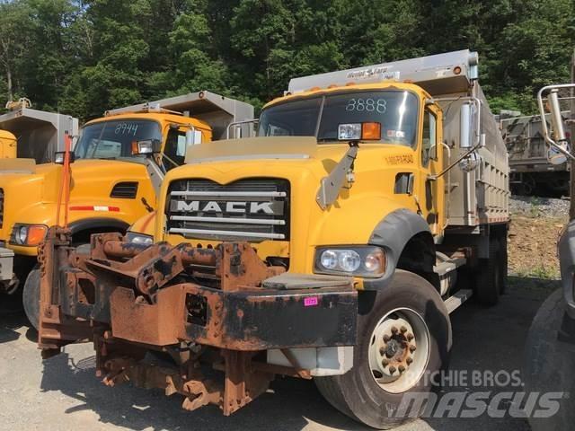 Mack 700 Kar küreme biçaklari