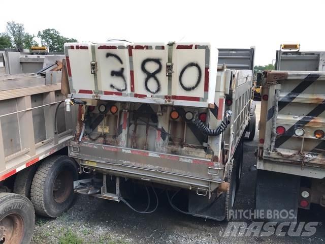 Mack 700 Kar küreme biçaklari