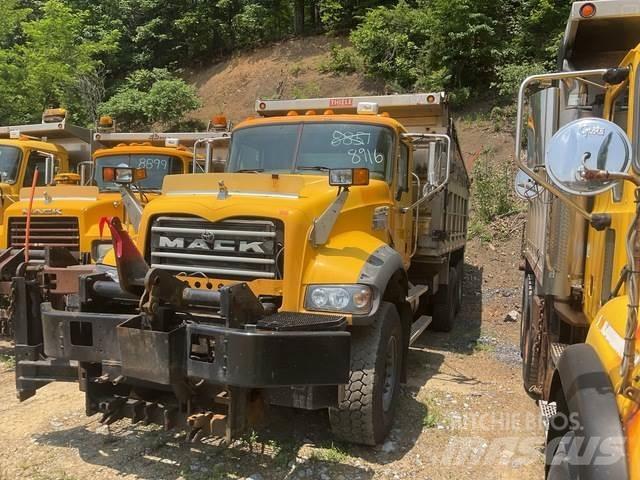 Mack 700 Kar küreme biçaklari