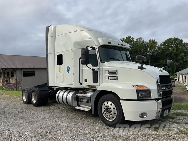 Mack AN64T Çekiciler