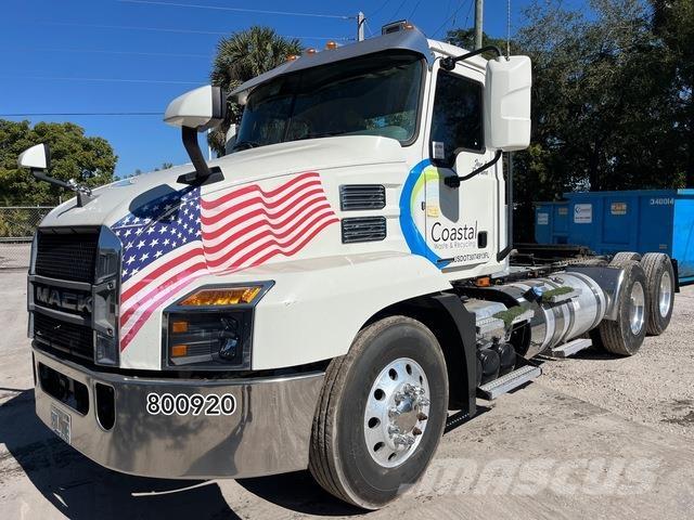 Mack Anthem Çekiciler