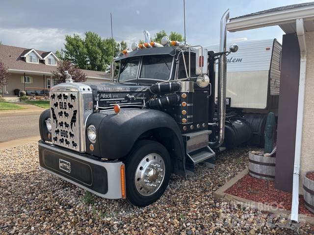 Mack B75 Çekiciler