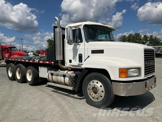 Mack CH 613 Flatbed kamyonlar