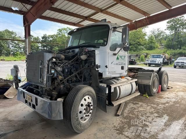 Mack CH613 Çekiciler