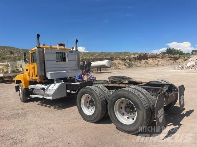 Mack CH613 Çekiciler