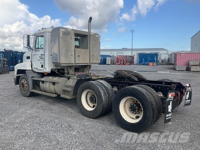 Mack CH613 Çekiciler