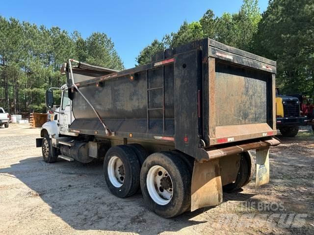 Mack CV700 Damperli kamyonlar