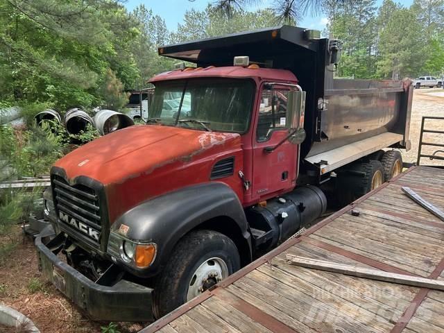 Mack CV700 Damperli kamyonlar