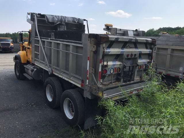 Mack CV700 Kar küreme biçaklari