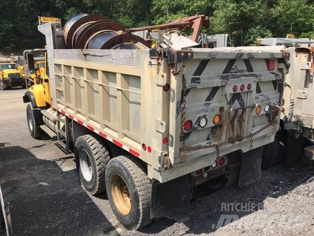 Mack CV700 Kar küreme biçaklari