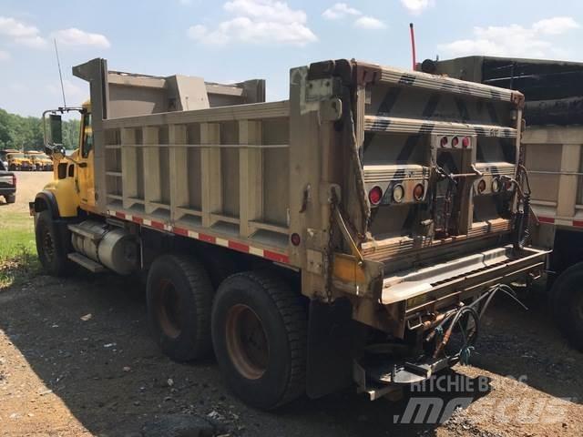 Mack CV700 Kar küreme biçaklari