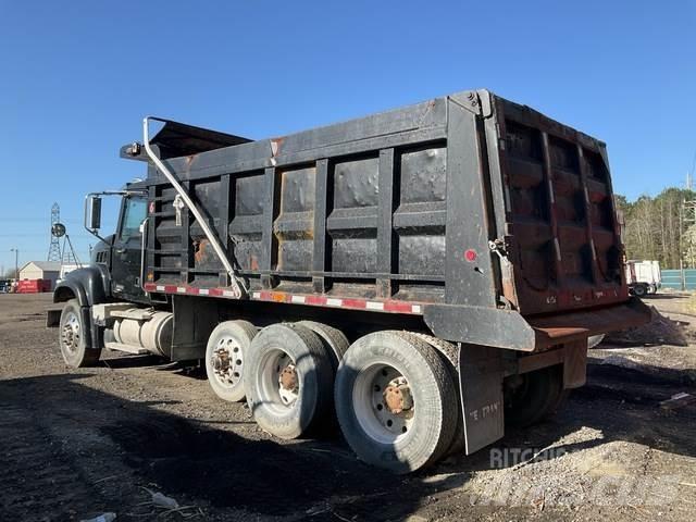 Mack CV713 Damperli kamyonlar