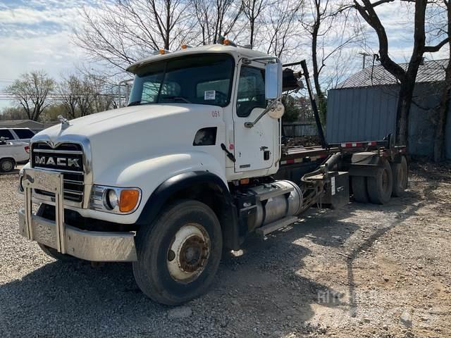 Mack CV713 Hidroliftli kamyonlar