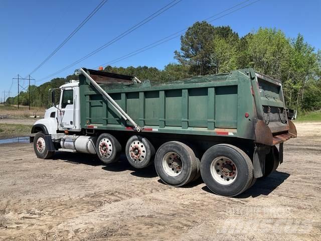 Mack CV713 Damperli kamyonlar