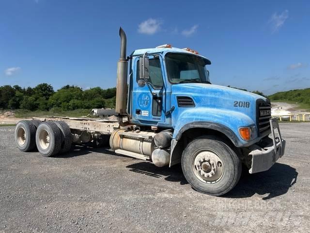 Mack CV713 Kabinler