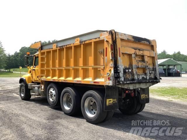 Mack CV713 Damperli kamyonlar