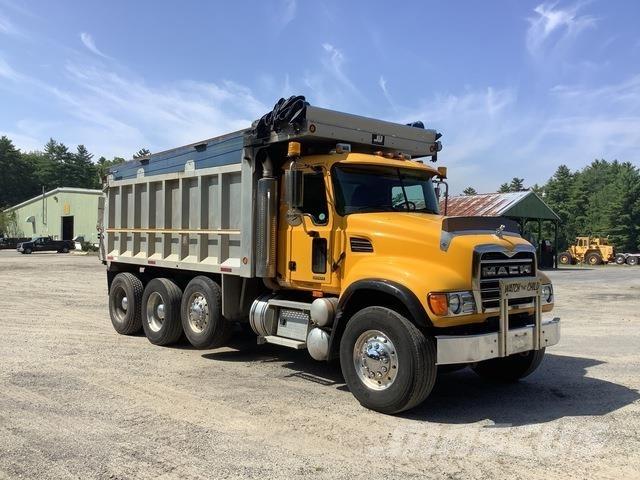 Mack CV713 Damperli kamyonlar